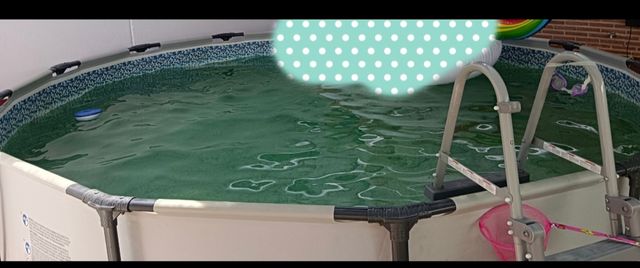 Piscina desmontable .