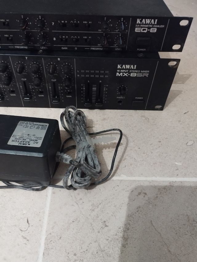 Mezclador Kawai 8 canales estéreo