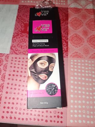 YES LOVE Black Mask - Deep Cleansing