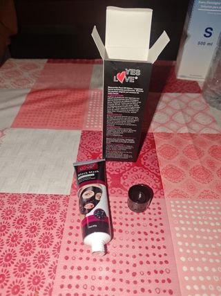 YES LOVE Black Mask - Deep Cleansing