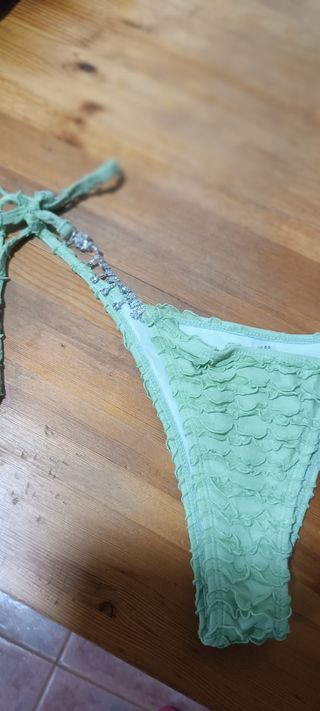 Bikini Braguita Verde pistacho,a estrenar Talla M
