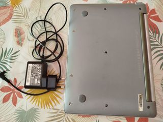 Portátil-Tablet Acer 2en1 + Teclado + Cargador