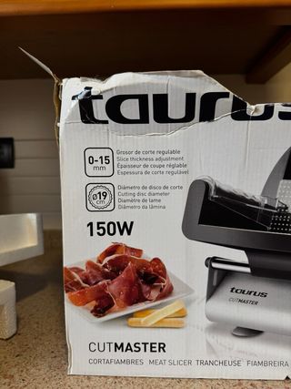 Cortadora de Fiambres Taurus