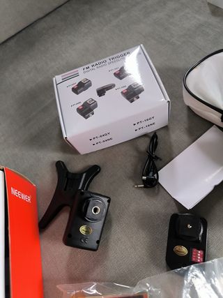 Flash y Trigger Neewer NW 988