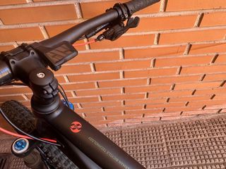 Bicicleta Eléctrica GHOST Kato FS 6 27,5+