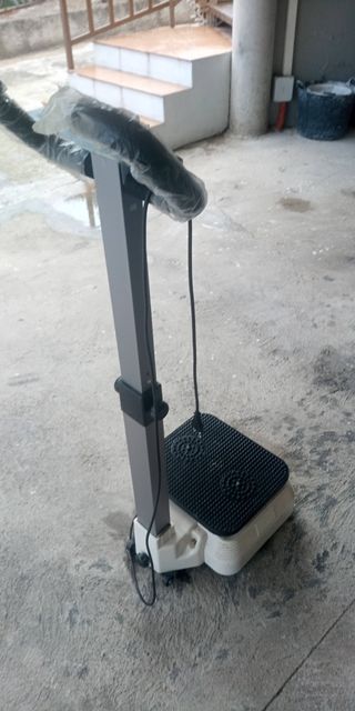 Máquina Vibratoria Masaje