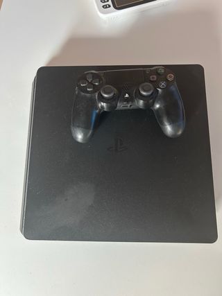 PS4 (PlayStation 4) Negra