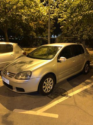 Volkswagen Golf 2005
