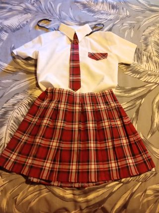 Disfraz Colegiala Rojo y Blanco