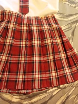 Disfraz Colegiala Rojo y Blanco