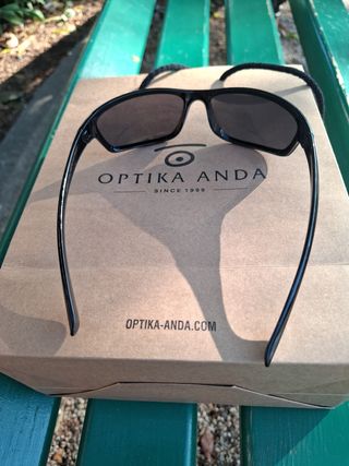 Gafas de sol negras