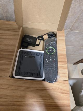 Desco UHD 4K Movistar con Mando 