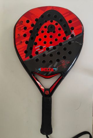 Pala de pádel Head Delta Pro.
