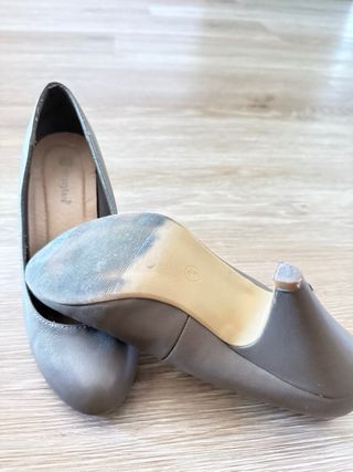 Zapatos de salón tacón medio cómodos