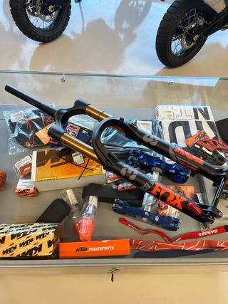 Horquilla Fox 38 Grip 2 E-OPTIMIZED Nueva