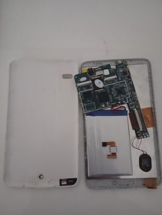 Tablet Ampe A77 Blanca