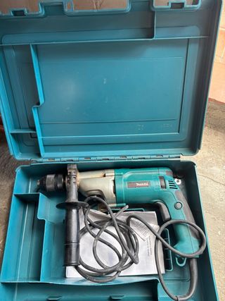 Taladro Makita HP2071