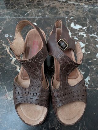Sandalias Pikolinos Piel Marrón