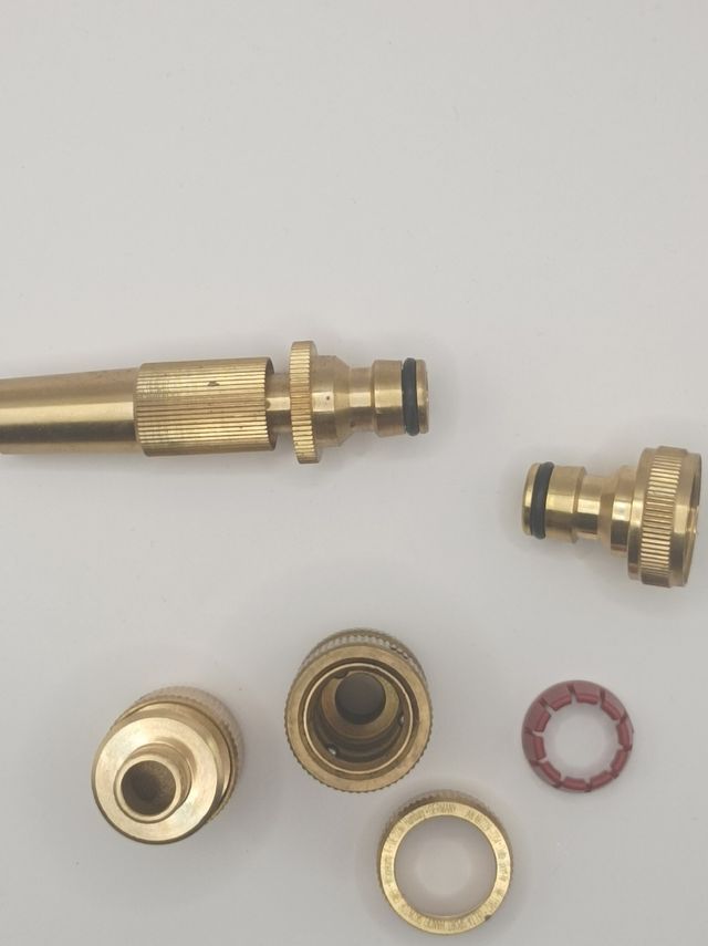 Boquillas de latón para manguera a presión nuevas