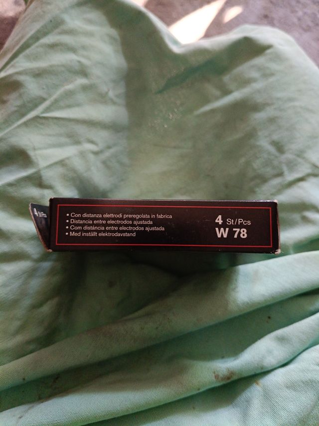 Candele Bosch Super 4 W 78 (4 pezzi)