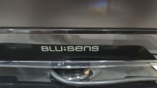- TV Monitor BLU:SENS H305 DE 22"