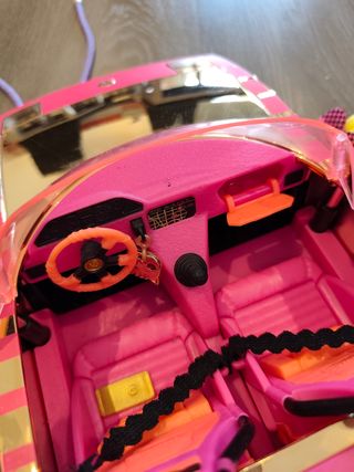 Muñecas LOL OMG Speedster y Chillax, y Coche