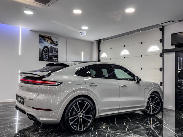 Porsche Cayenne COUPE EHYBRID NUEVO FULL 