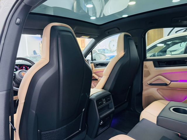 Porsche Cayenne COUPE EHYBRID NUEVO FULL 