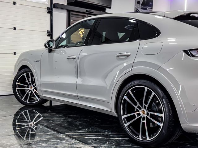 Porsche Cayenne COUPE EHYBRID NUEVO FULL 