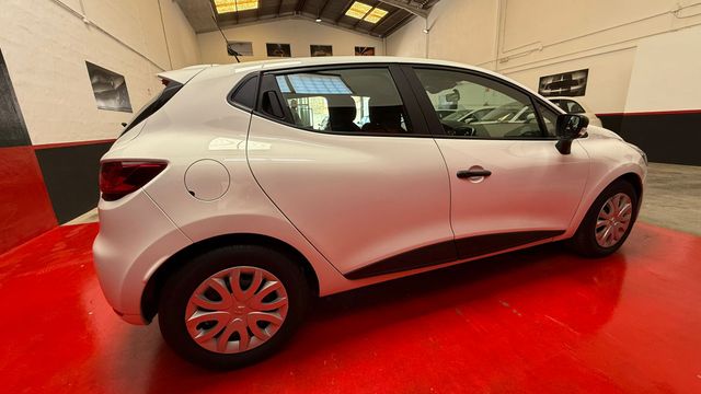 Renault Clio 2019 "IMPECABLE IVA DEDUCIBLE”