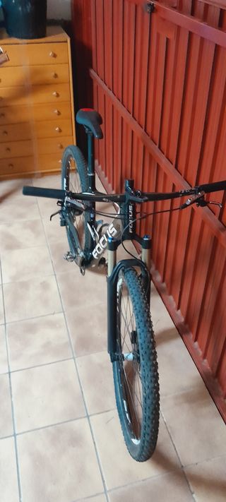 Bicicleta MTB Focus Raven 4.0