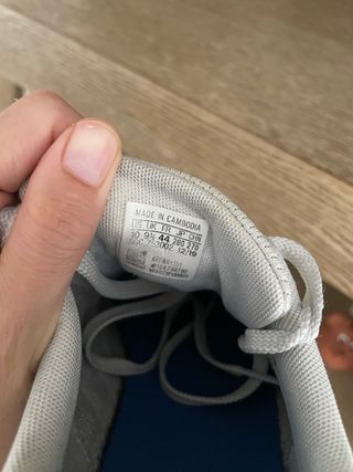 Zapatillas Adidas Talla 44 Blancas y Negras