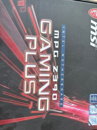 Placa Base con procesador i7-9700k