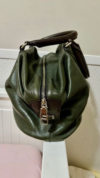 Bolso y monedero Bimba y Lola piel verde