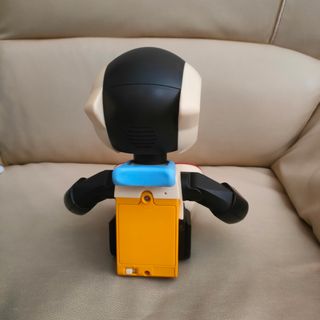 Robi Jr. Takara Tomy - Robot Vintage