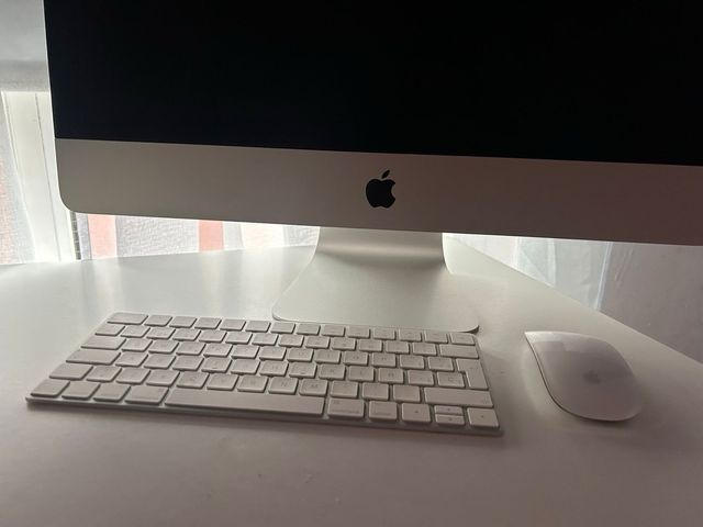 Apple iMac 21.5 2017