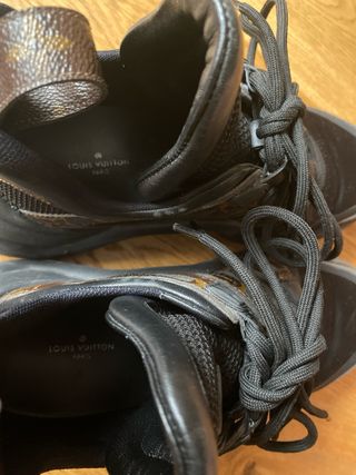 Zapatos Louis Vuitton Negros y Marrones