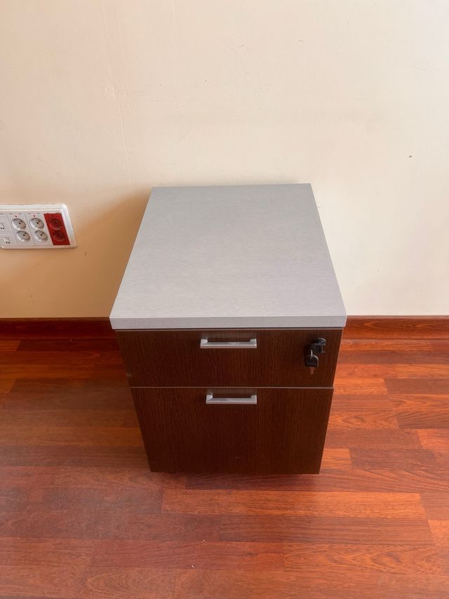 Cajonera de oficina con 2 cajones