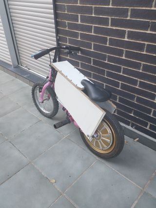 Moto eléctrica infantil