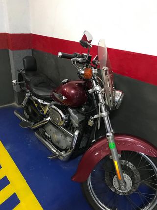 Harley Davidson Sportster 883 Custom