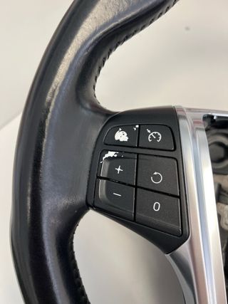 Volante Volvo V40 2014