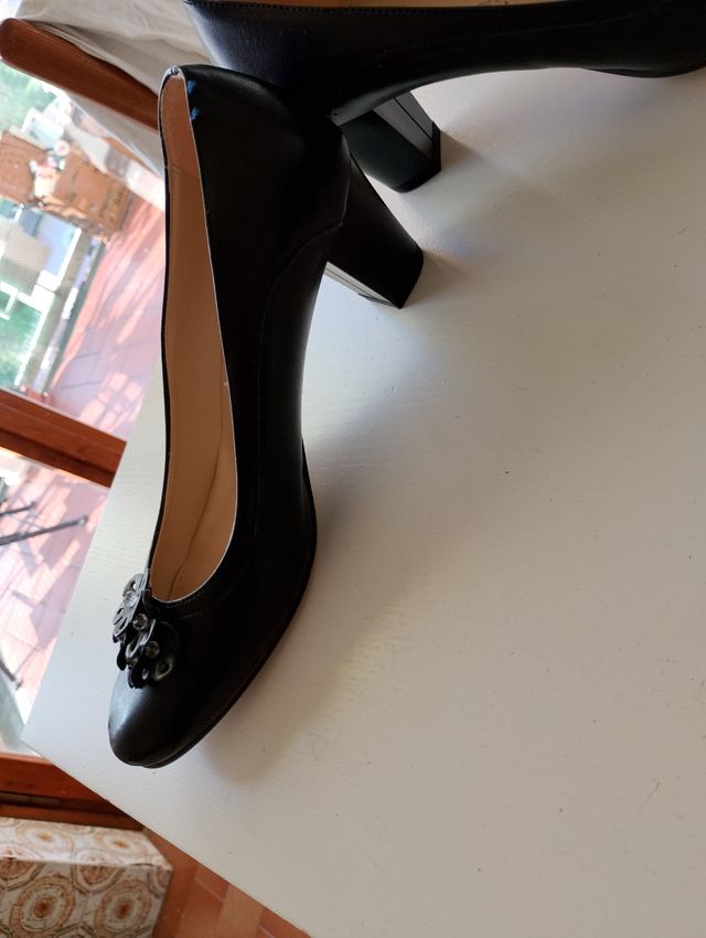 Scarpe MADAME VERA Tacco Nero