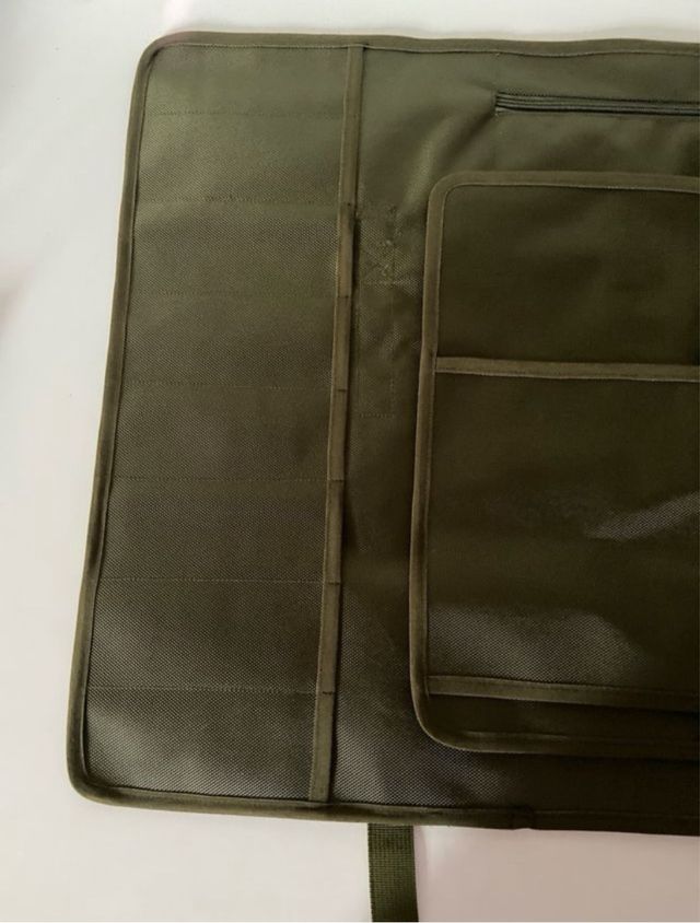 Copri coltello verde con logo rosso