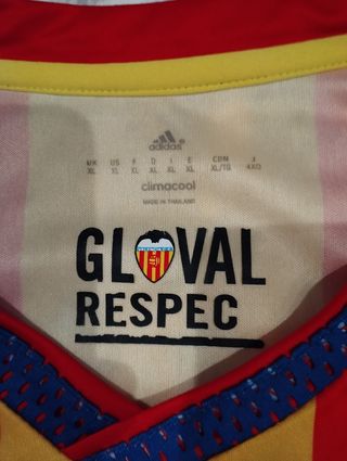 Camiseta Valencia CF Señera 2017-18 talla XL 



