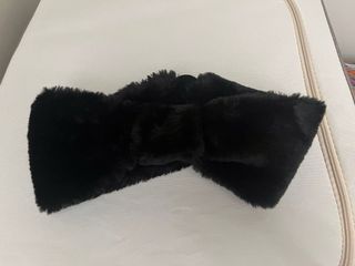 Fascia invernale in pelliccia sintetica nera