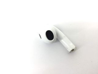 in-ear apple airpods 3 gen
