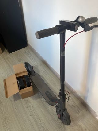 Patinete Xiaomi + 2 Ruedas Repuesto