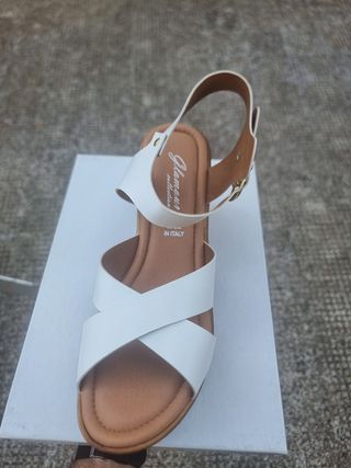 Sandalo donna bianco e marrone