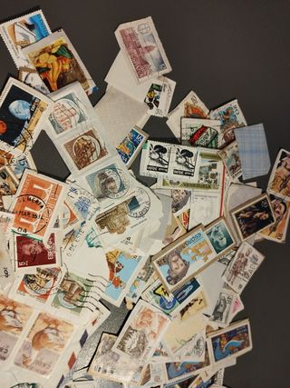 Lote 285 sellos de todo el mundo