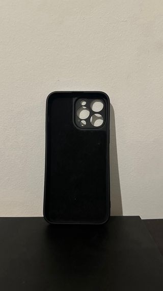 Capa iPhone 14 Pro Max Preta